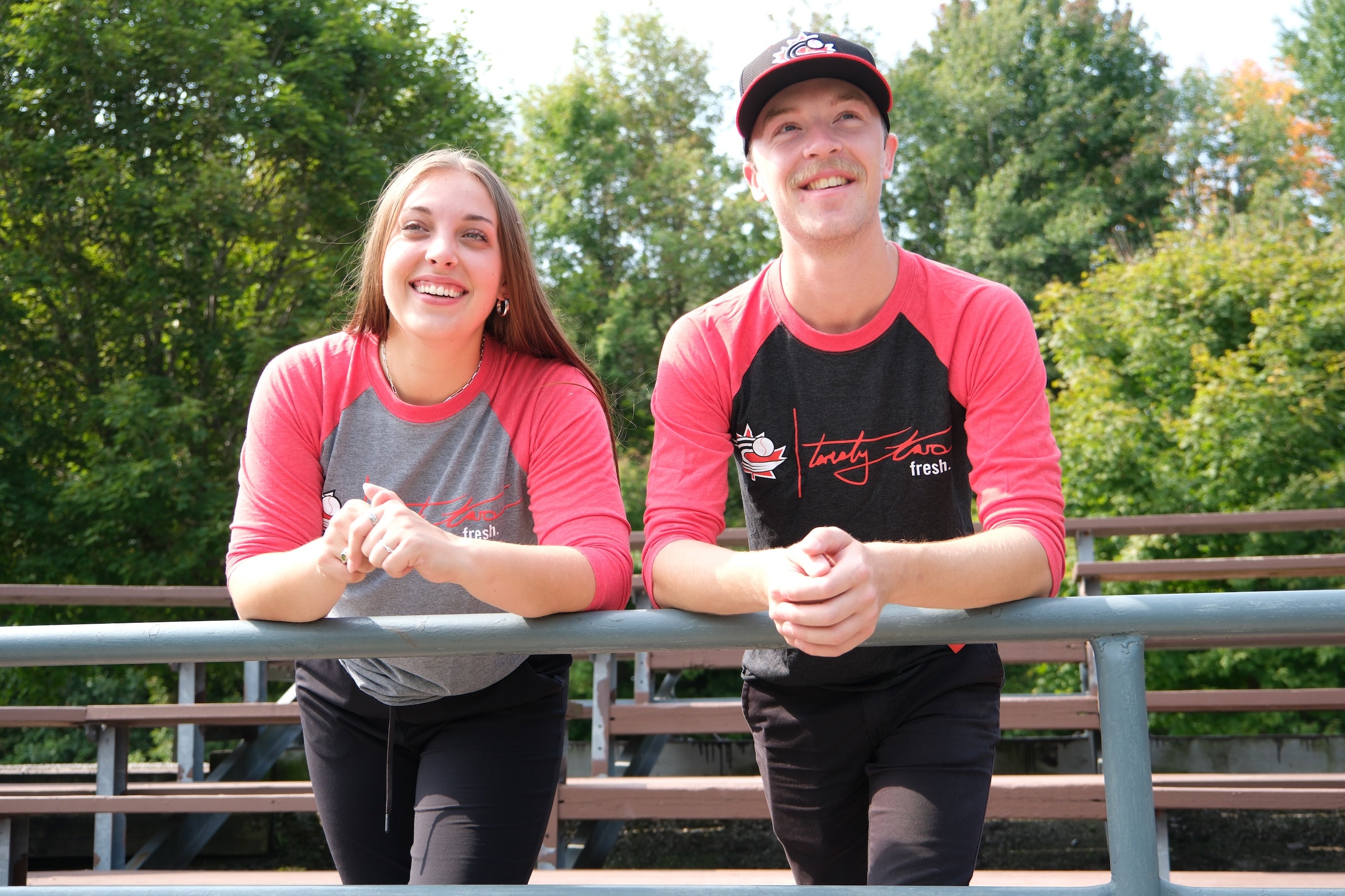 Baseball Canada Raglan Black/Red | Chandail de type Raglan Noir/Rouge de Baseball Canada